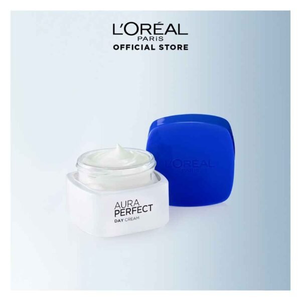 L'Oreal Paris Aura Perfect Day Cream, Even Skin Tone, SPF 17, 50ml - Image 2